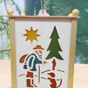 Weihnachtslaterne-Krippe-deutsch