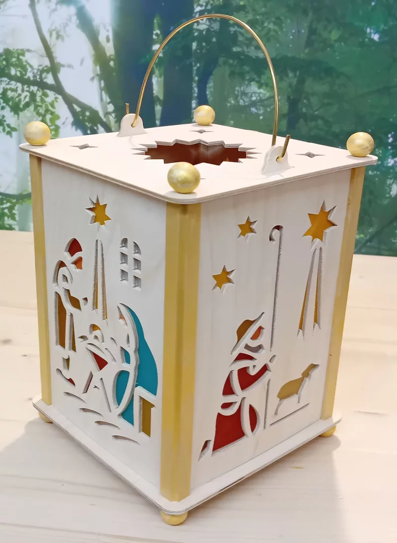 Weihnachtslaterne-Krippe-deutsch